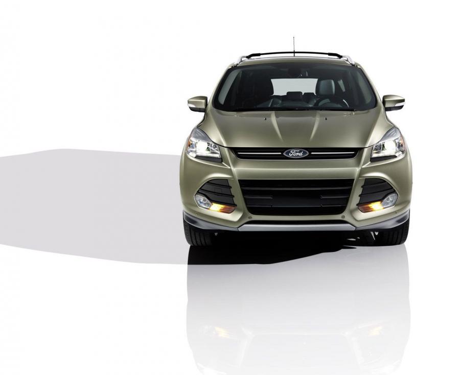 Ford Escape 2013 года  (фото 106 из 222)